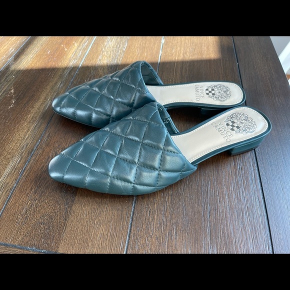 Vince Camuto flat mules - Picture 8 of 13